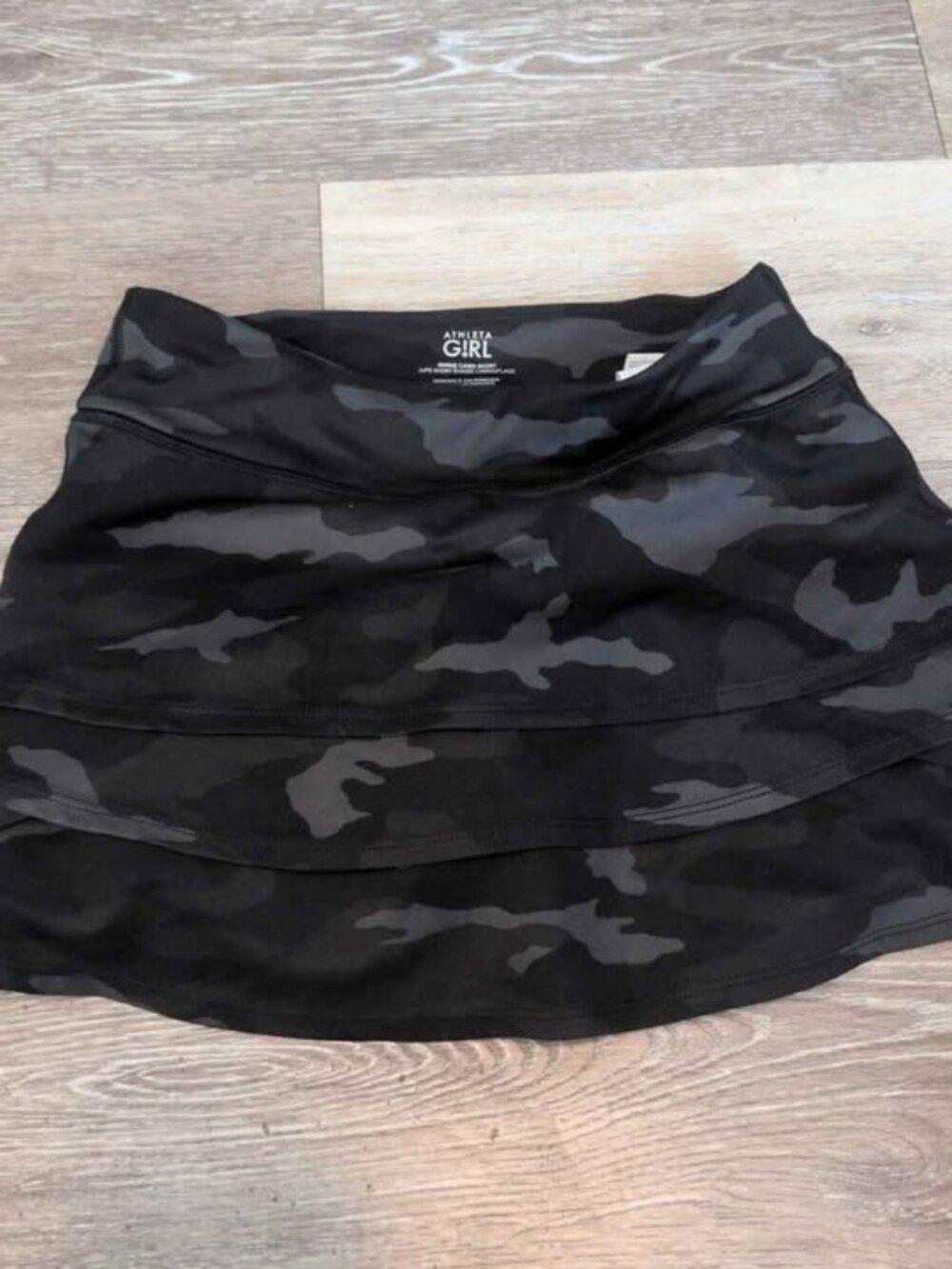 Athleta Girl Swing Camo Skort 8/10